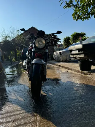 Yamaha 600n Naked Gris/Roja Manual