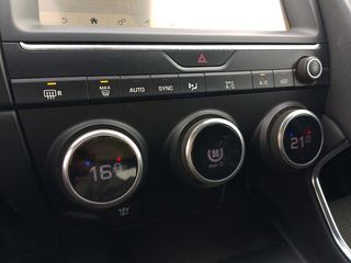 Jaguar E-Pace 2.0D 110 kW (150 CV)