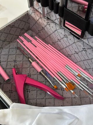 Kit Uñas Acrílicas/Gel con Maletín Thuya