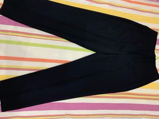 Cinque pantaloni Zara