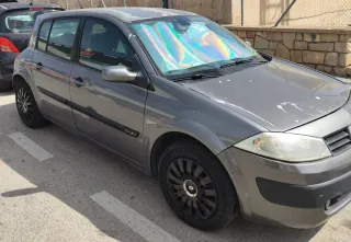 Renault Megane 2003 / averiado
