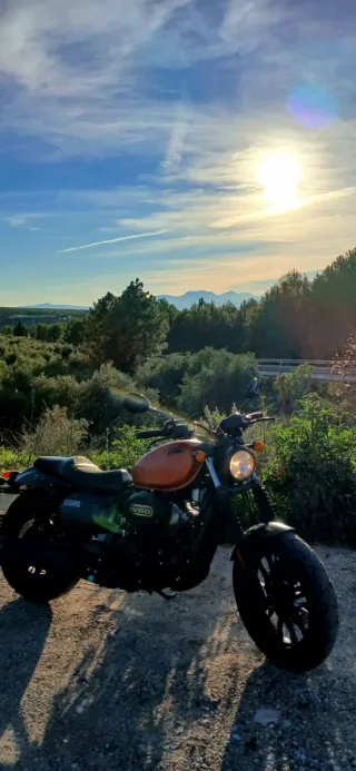 Hyosung bobber 125cc