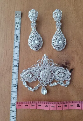 Aderezo niña plateado NUEVO