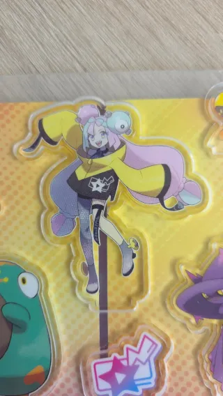 Figuras Pokémon Bellibolt Ex Kissara + Pegatina