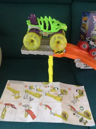 Hot Wheels Power Smashers