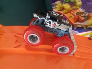 Hot Wheels Power Smashers