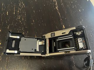 Contax Tvs Cámara Compacta