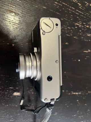 Contax Tvs Cámara Compacta