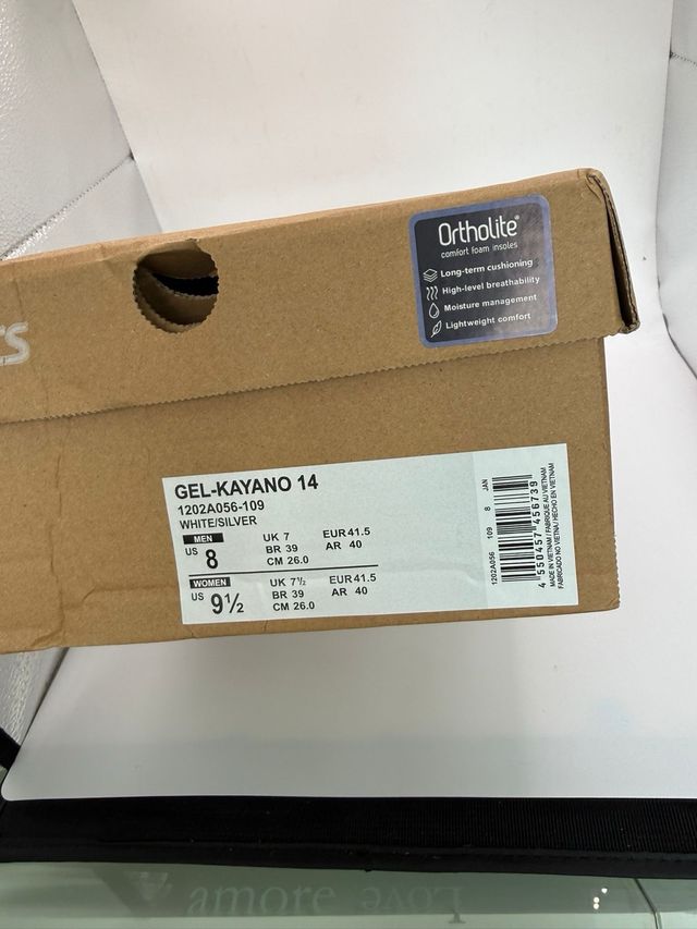 Asics Gel Kayano 14 Talla 41.5 Plata