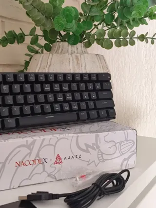 Teclado mecánico AJAZZ RGB NK61 (negro)