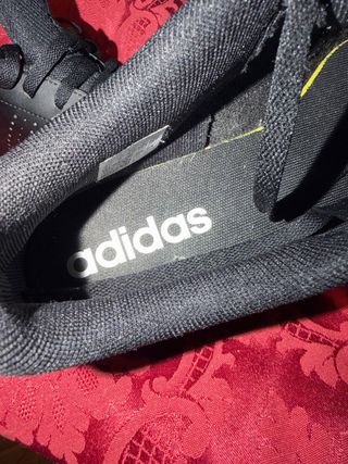 Scarpe Adidas nere uomo/donna