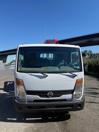Nissan Cabstar 2013