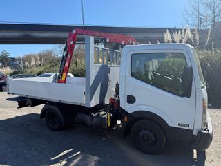 Nissan Cabstar 2013
