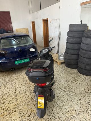 Peugeot Tweet 50cc Scooter Negra