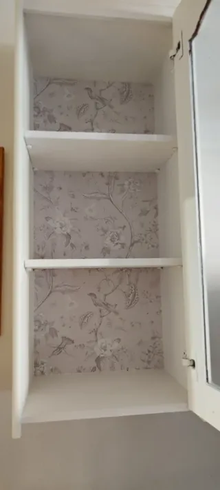 Vitrina colgante de pared