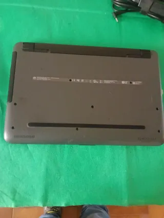 Portátil HP AMD 12GB RAM 500GB HDD