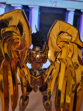 Figura Saint Seiya shura de Capricornio bandai