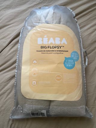 Almohada premamá y lactancia