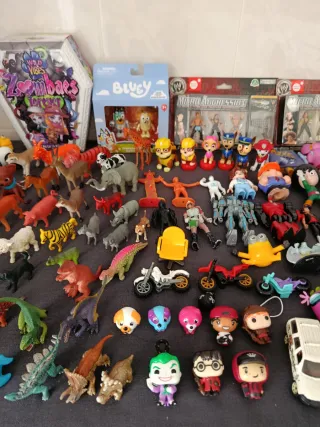 Lote de juguetes variados