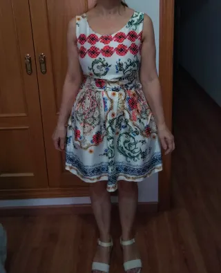 Lote 5 vestidos , varios modelos