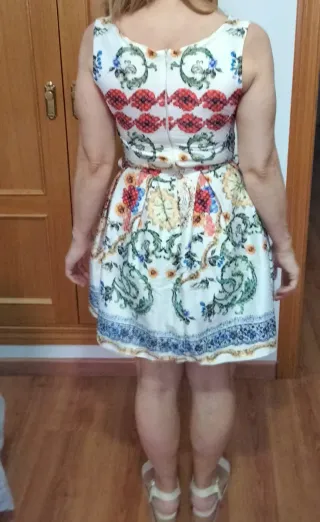 Lote 5 vestidos , varios modelos