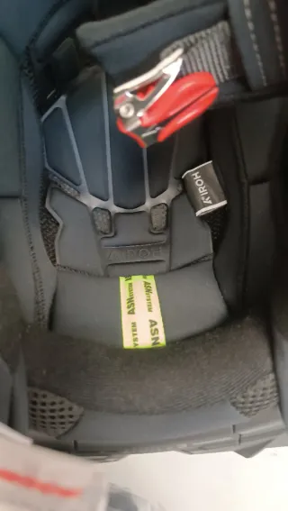 Casco Airoh Talla M 57-58CM W30Y1220