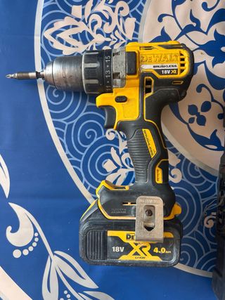 Taladro Dewalt 18V