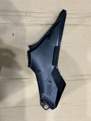 Carenado lateral asiento Kawasaki Z900