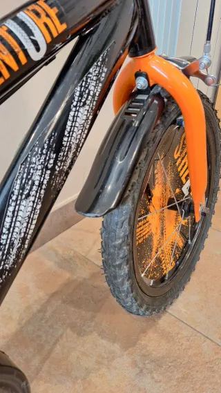 Bicicleta infantil Adventure 16 pulgadas Negra/Nar