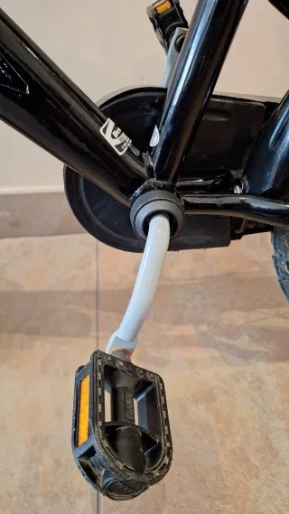 Bicicleta infantil Adventure 16 pulgadas Negra/Nar