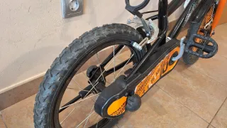 Bicicleta infantil Adventure 16 pulgadas Negra/Nar