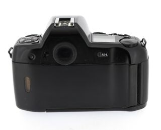 Nikon F90X + Objetivo Nikkor 35-70mm