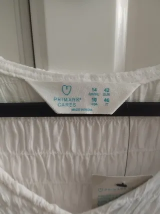 Blusa top blanco Primark con etiqueta