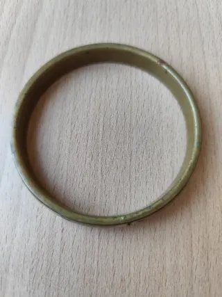 Pulsera tallada artesanal