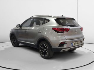 MG ZS Luxury