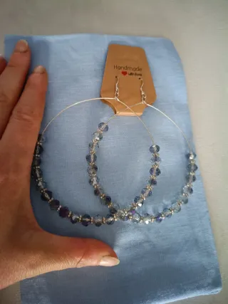 Orecchini cerchio eleganti con perline