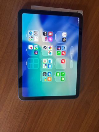 iPad 10a Generazione Argento 64gg