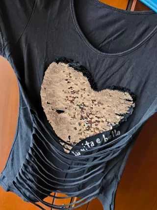 T-shirt maglietta nera,cuore paillettes 94% Cotone