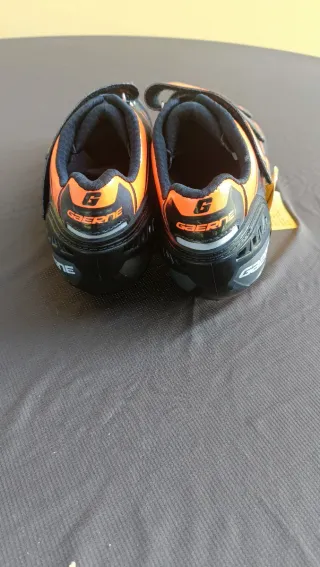 Scarpe ciclismo Gaerne nere e arancioni