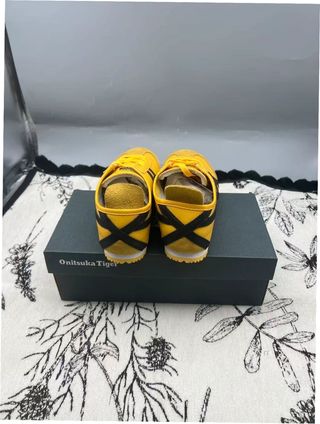 Onitsuka Tiger Mexico 66 Kill Bill 42