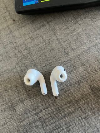 Airpods Pro 2 Originales (Solo Auriculares)