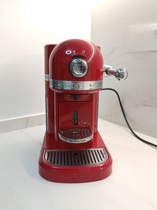 Cafetera Nespresso Artisan KitchenAid - Rojo
