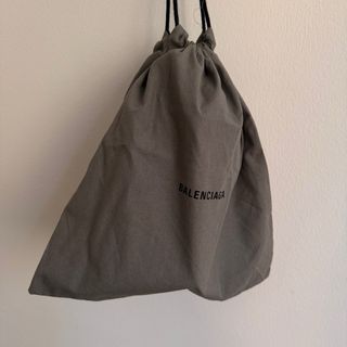 Gorra Balenciaga Roja