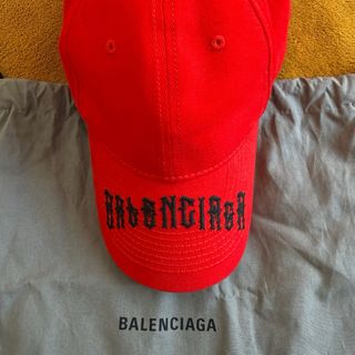 Gorra Balenciaga Roja