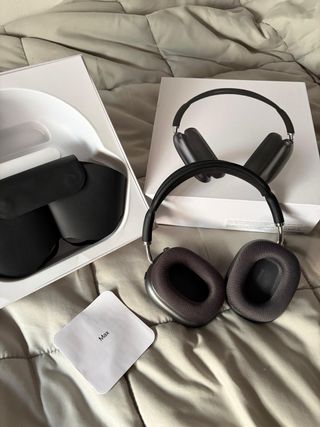AirPods Max Space Gray