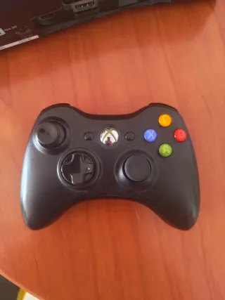 Xbox 360 + 3 Juegos + Mando