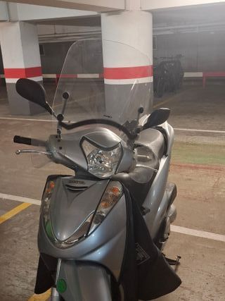 Honda Scoopy 300 Muy cuidada ITV con mantenimiento