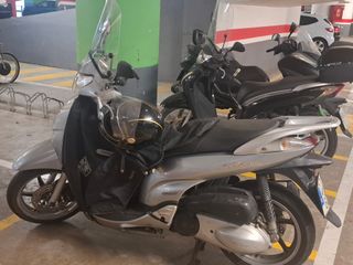 Honda Scoopy 300 Muy cuidada ITV con mantenimiento