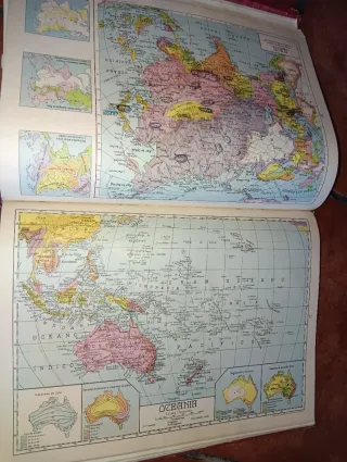 Atlas antiguo de Geografía Mundial