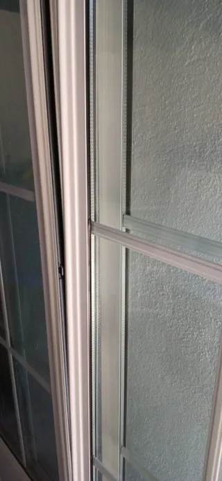 2 balconeras y ventana aluminio